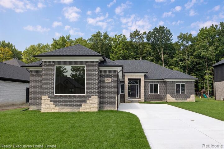 Property Photo:  67831 Ashley Avenue  MI 48062 5920 