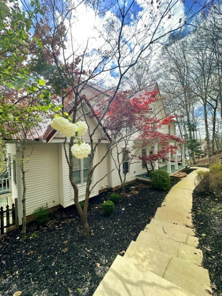 Property Photo:  111 Chestnut St  TN 37330 