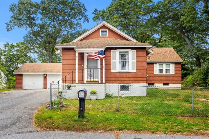 5 D'Errico Avenue  Billerica MA 01821 photo