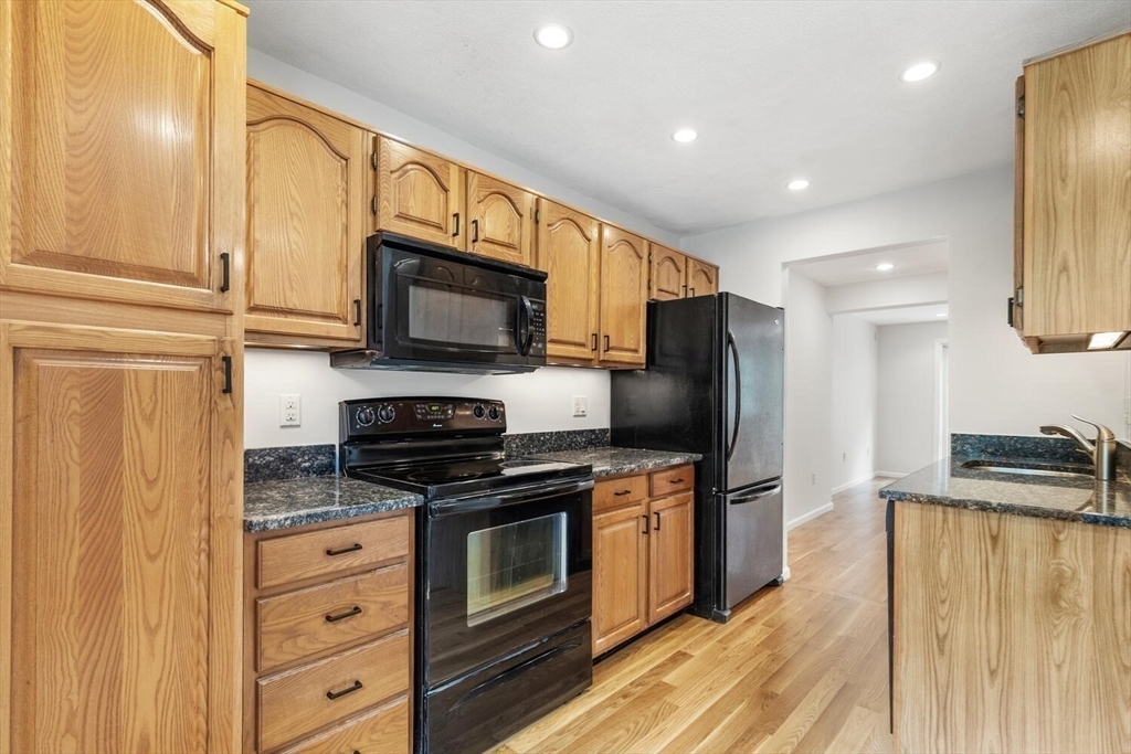 Property Photo: 33 Valiant Way 33 MA 01970