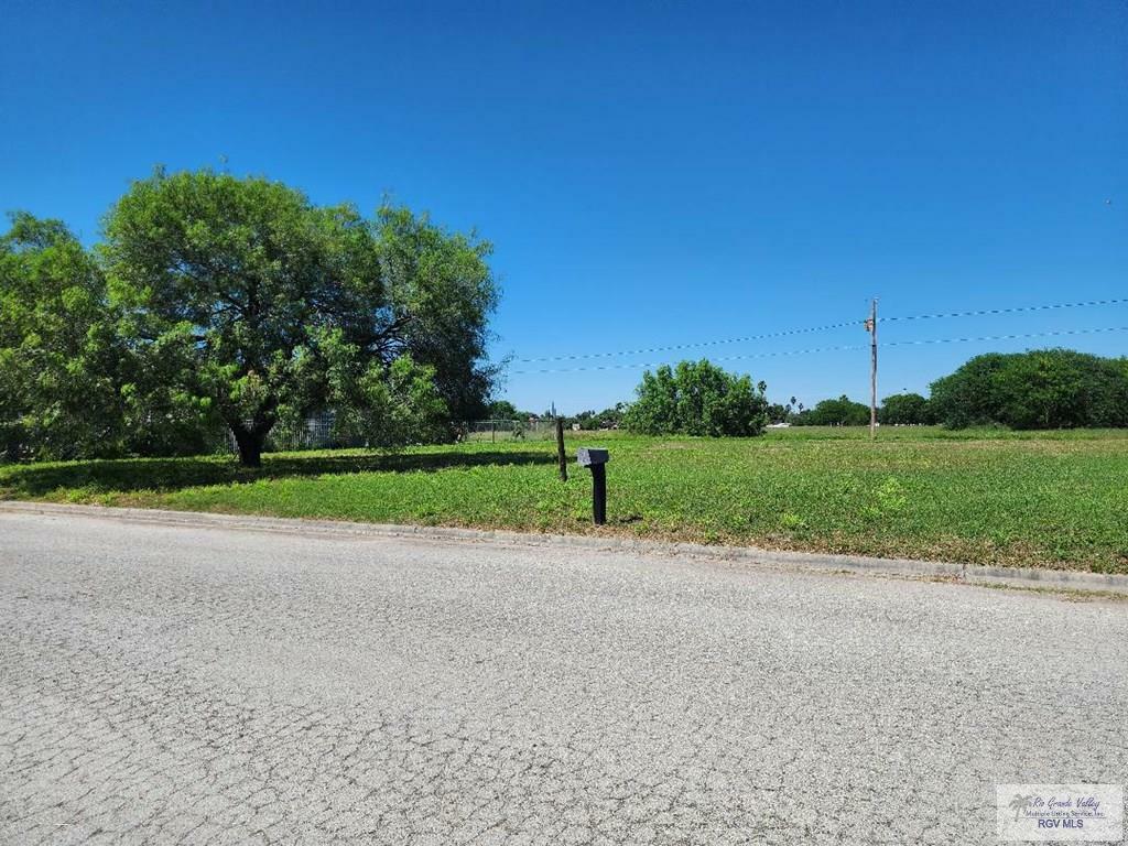 Property Photo: 0 Kika De La Garza Cir. TX 78552