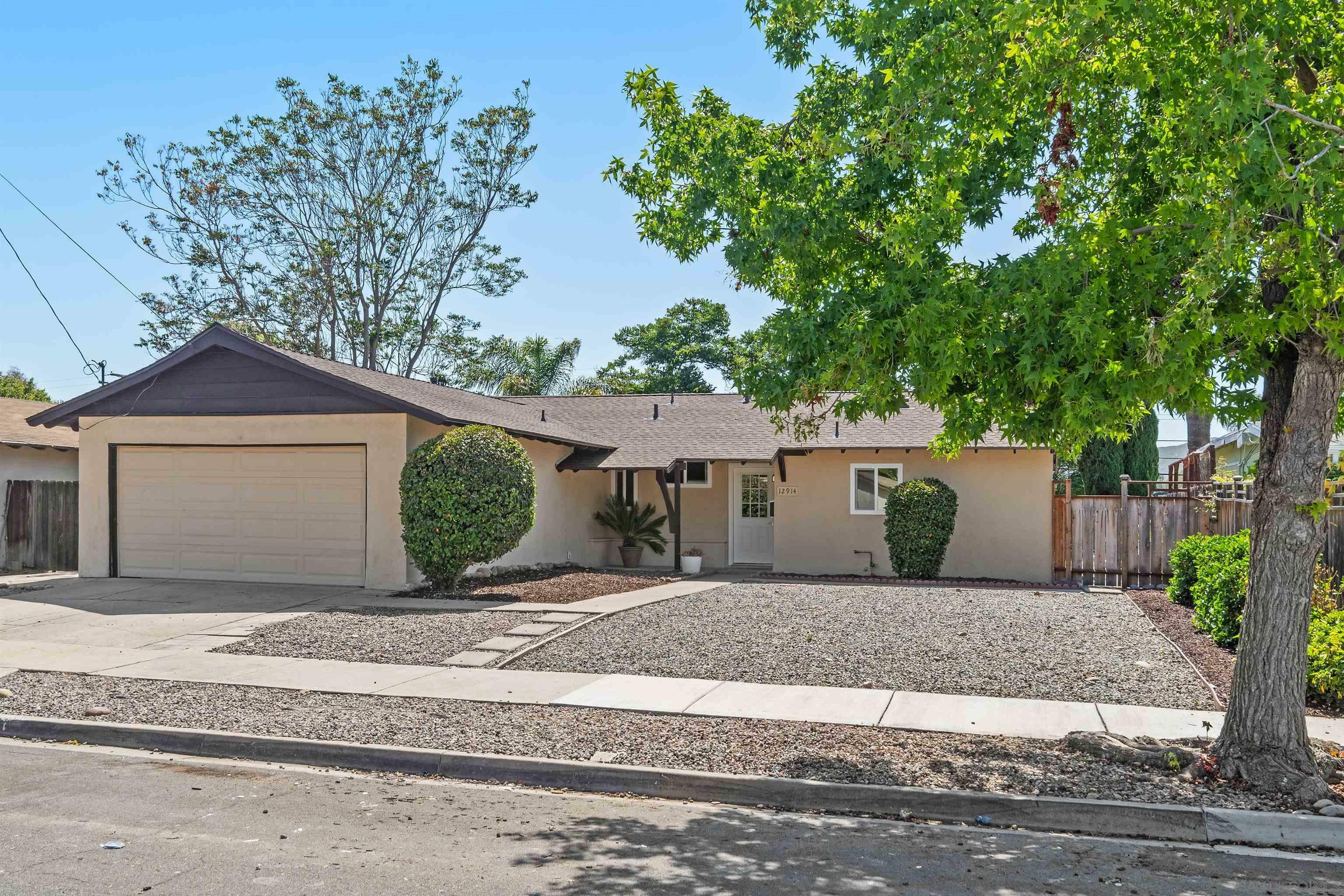 Property Photo:  12914 Morene St  CA 92064 