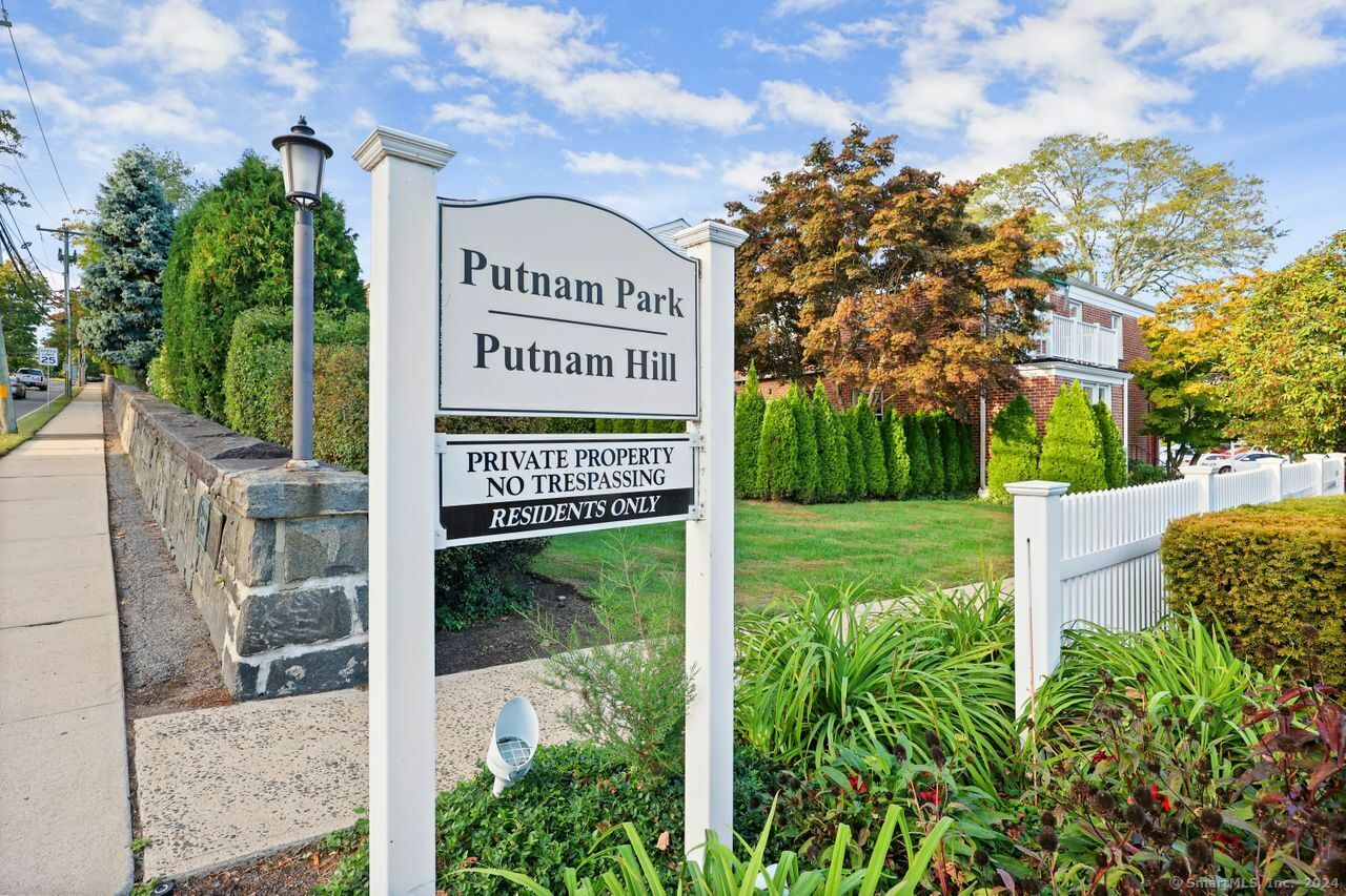 92 Putnam Park  Greenwich CT 06830 photo