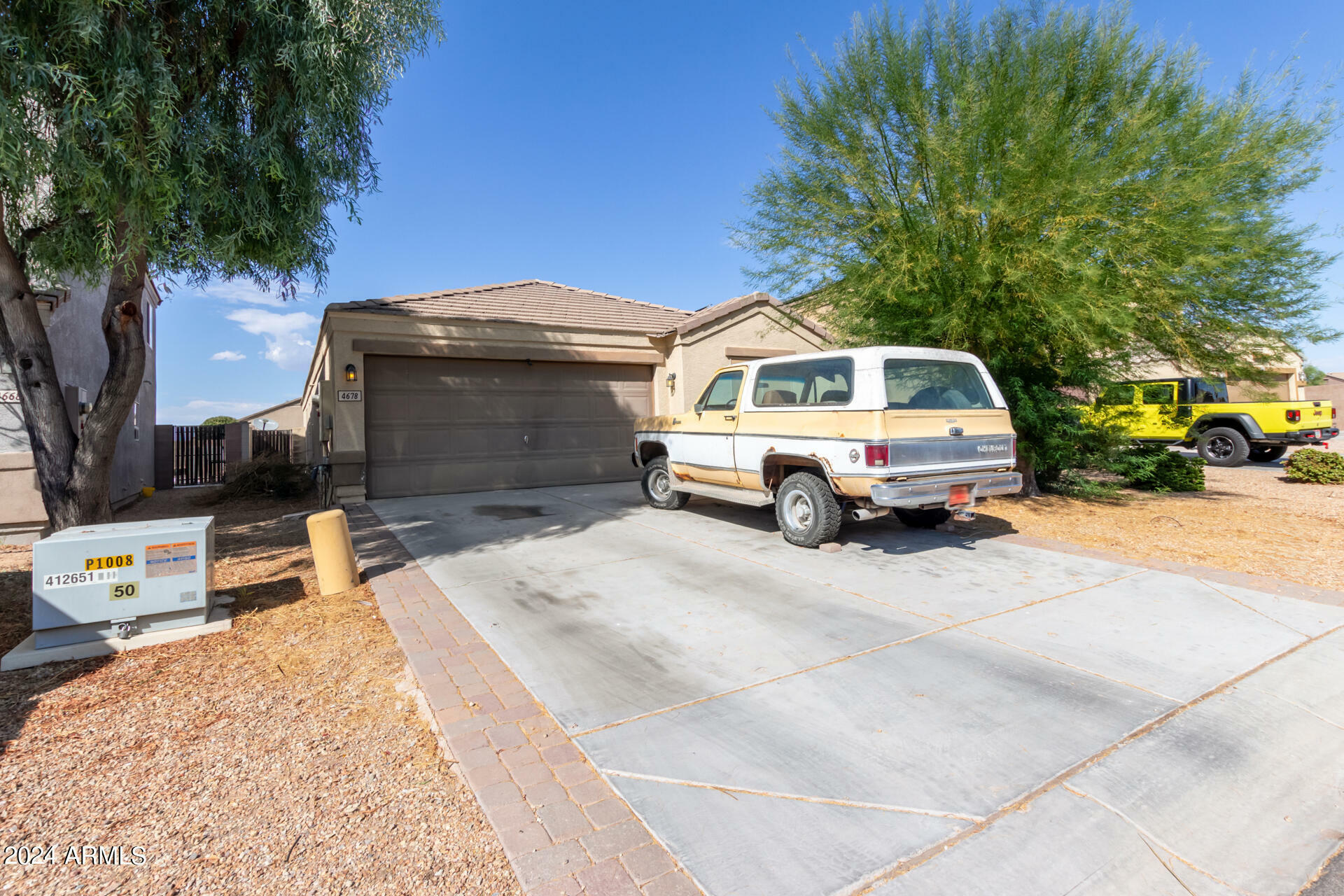 Property Photo:  4678 E Jadeite Drive  AZ 85143 