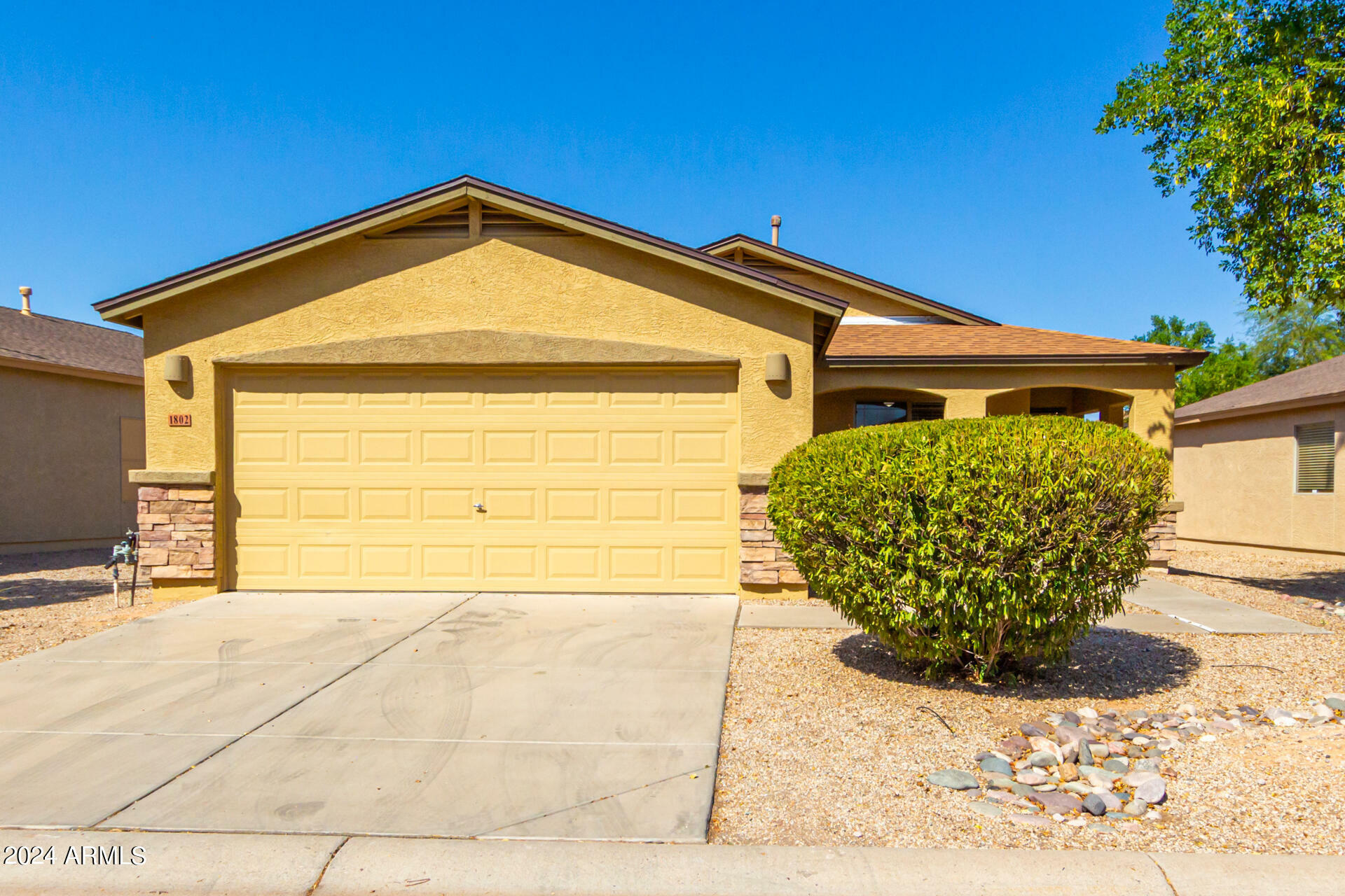 Property Photo:  1802 E Omega Drive  AZ 85143 