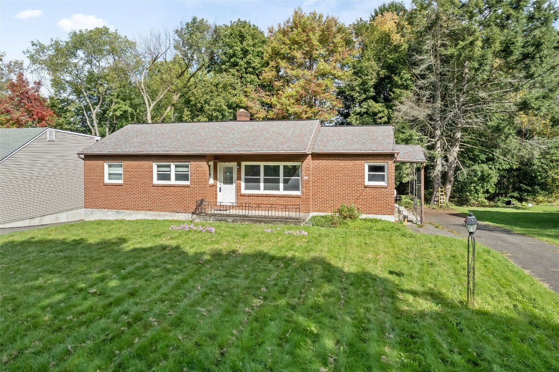 3541 Maplecrest Drive  Vestal NY 13850 photo