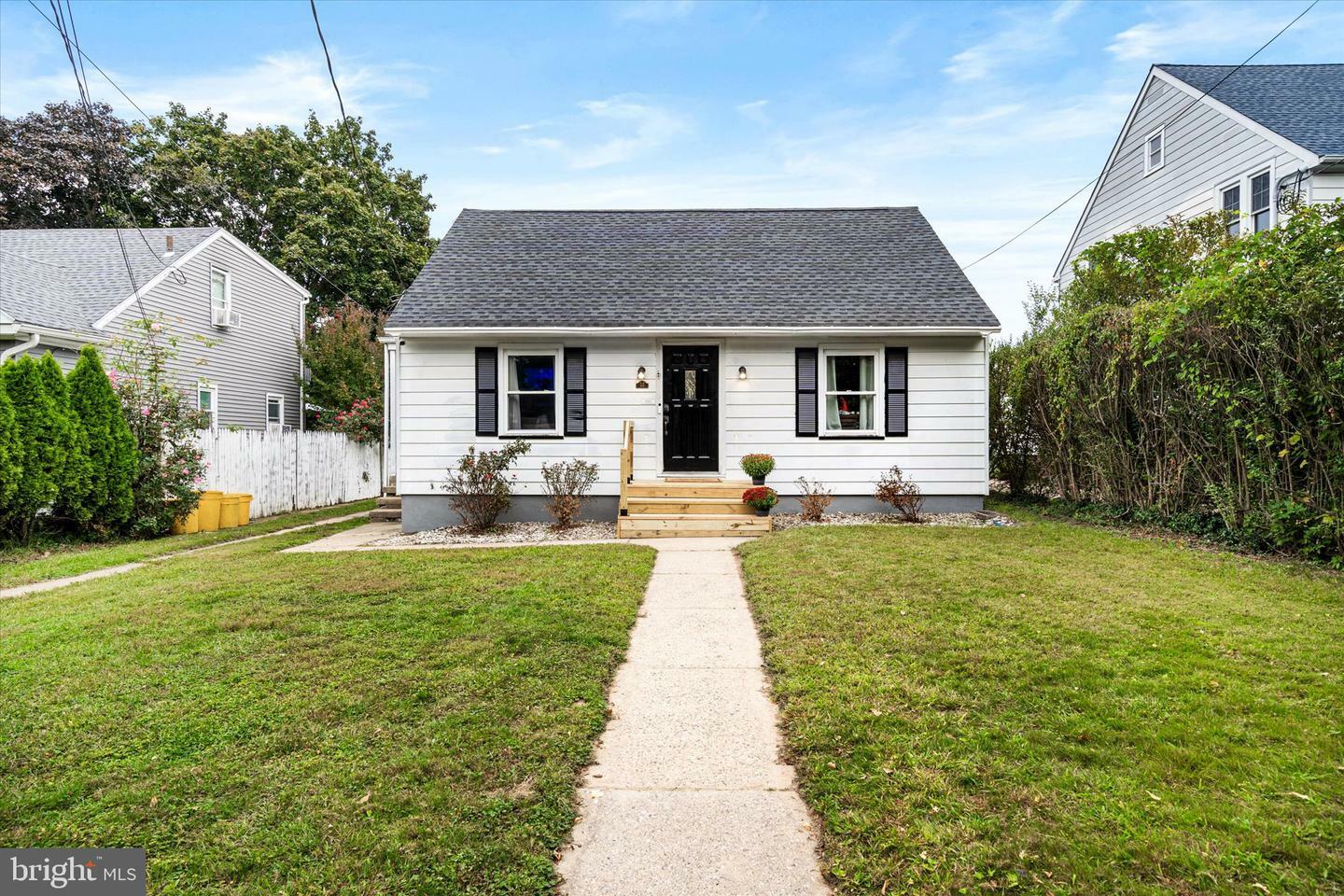 Property Photo:  102 Sharps Lane  NJ 08610 