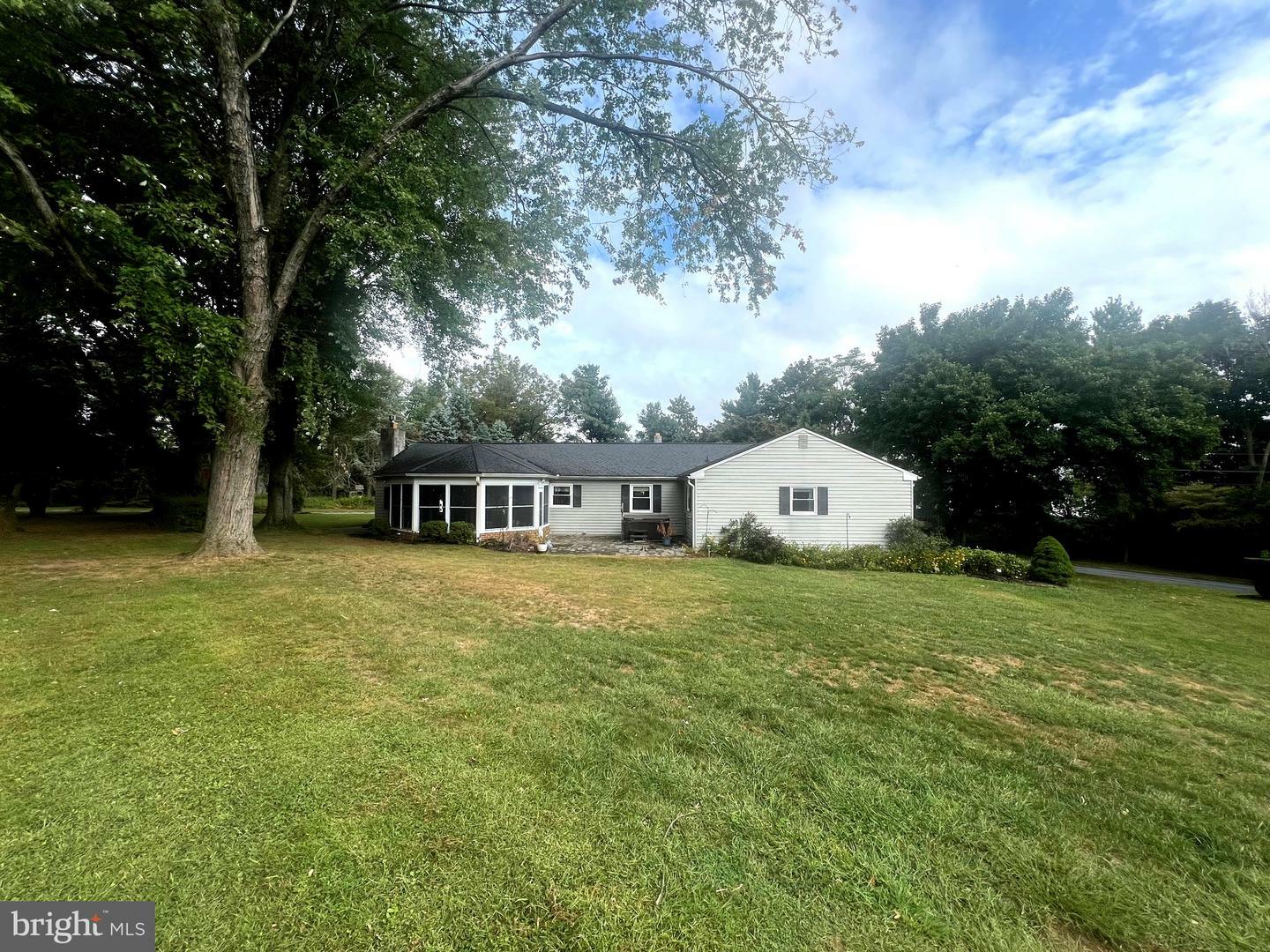 Property Photo:  1376 Faucett Drive  PA 19382 