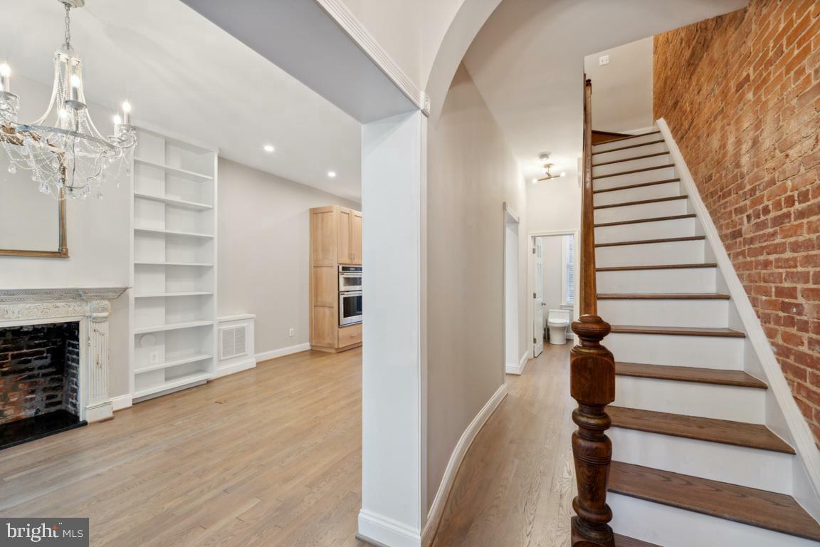 Property Photo:  706 12th Street NE  DC 20002 