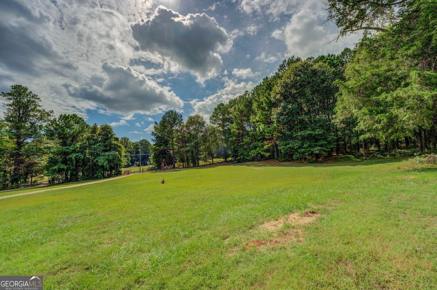 Property Photo:  3880 Dial Mill Road NE  GA 30013 