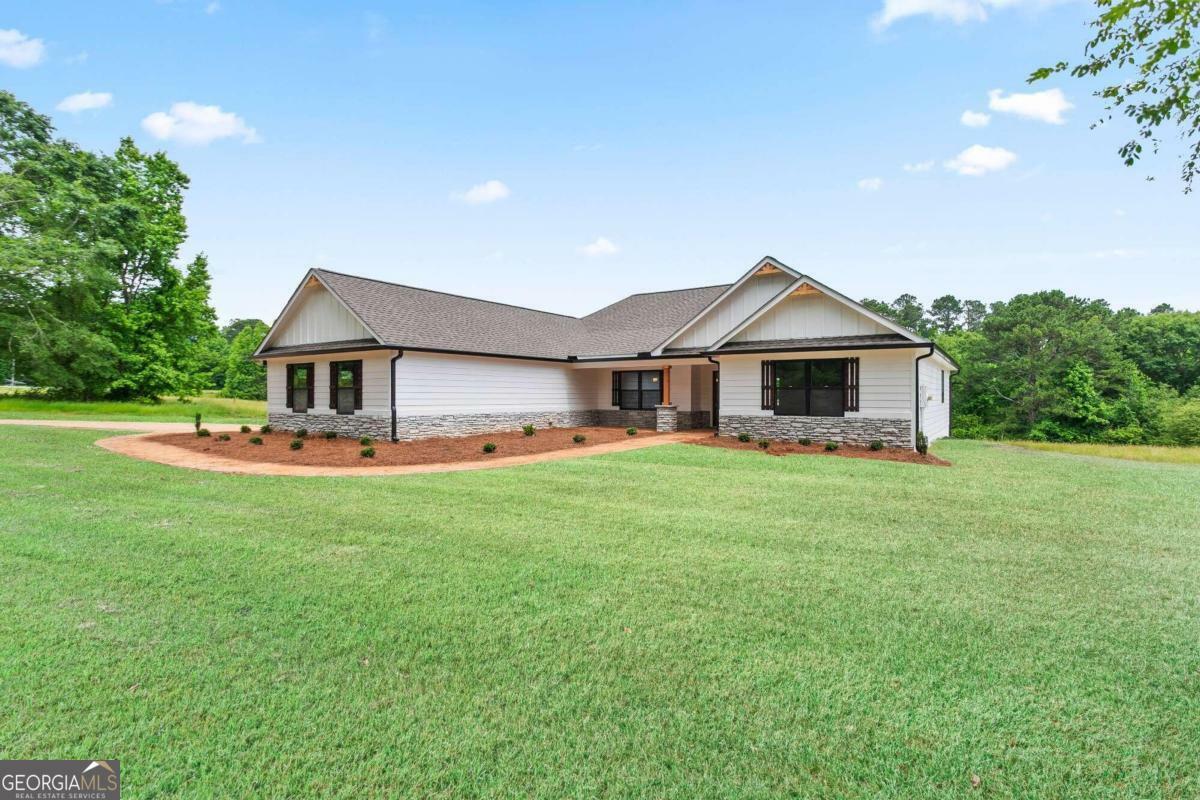 Property Photo:  2470 Cross Plains Hulett Road  GA 30116 