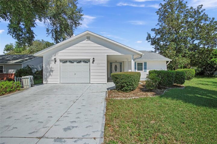 Property Photo:  503 Brigadoon Circle  FL 34788 