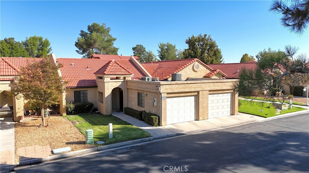 Property Photo:  19042 Cedar Drive  CA 92308 