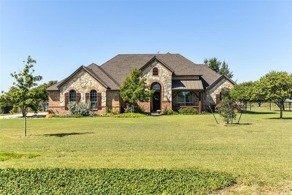 Property Photo:  10535 Baucum Road  TX 75167 