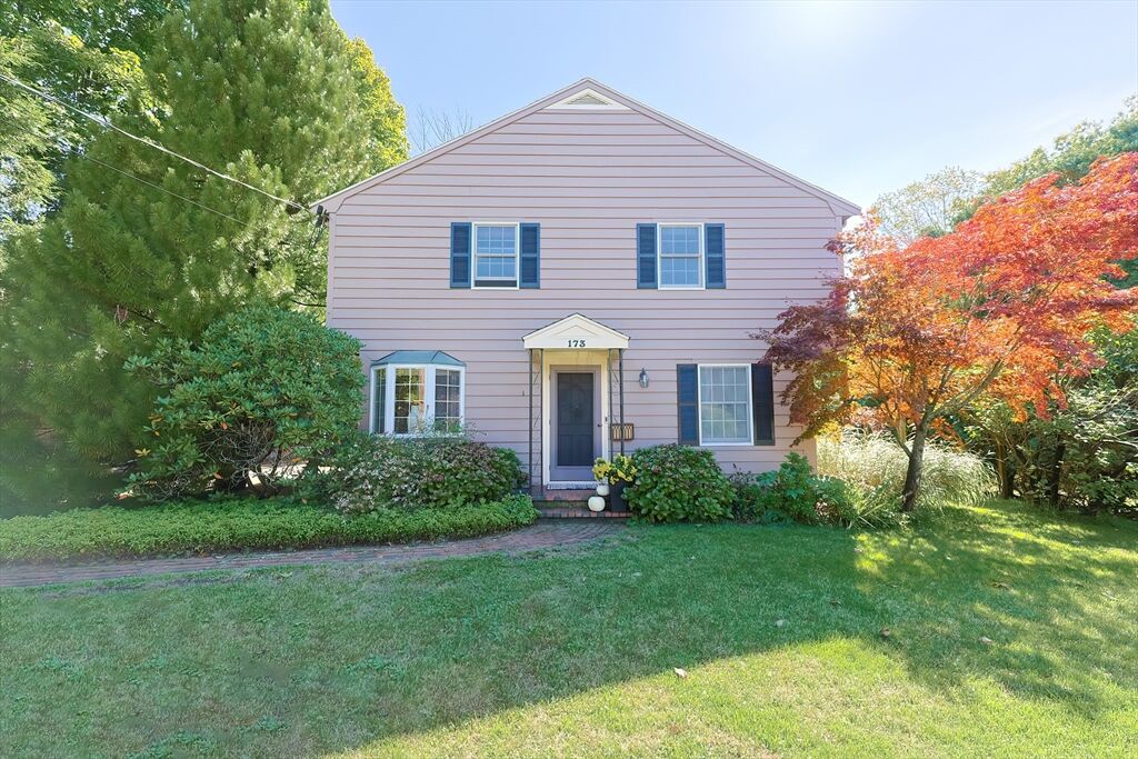 Property Photo:  173 Rowayne Park  MA 02324 