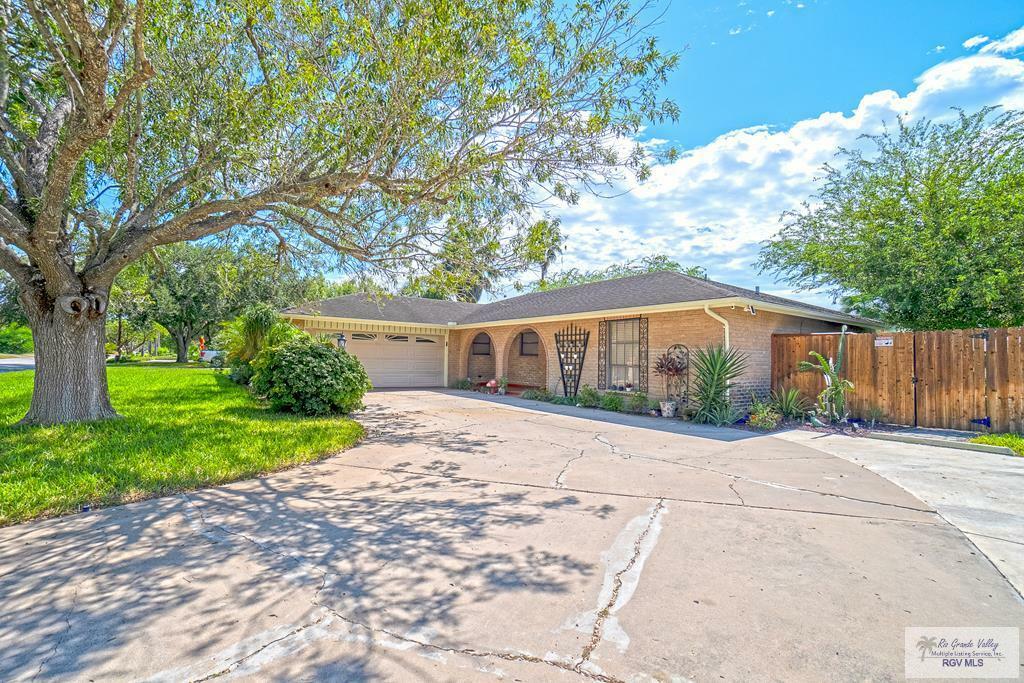 Property Photo:  5325 S Palm Valley Dr.  TX 78552 