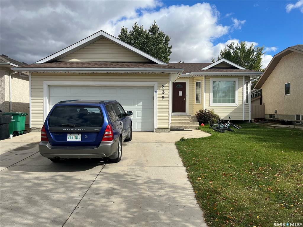 235 Beerling Crescent  Saskatoon SK S7S 1K4 photo