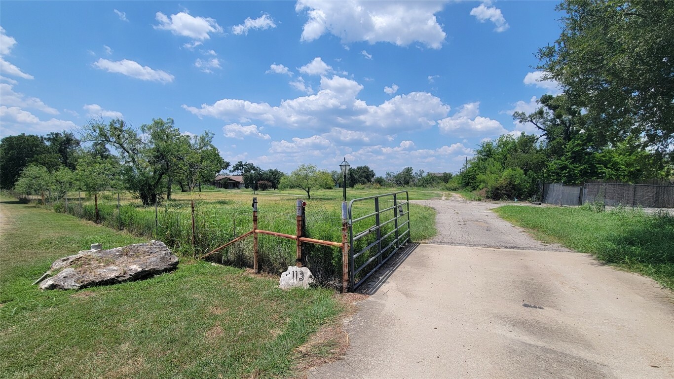 Property Photo:  113-A Draper Lane  TX 78642 