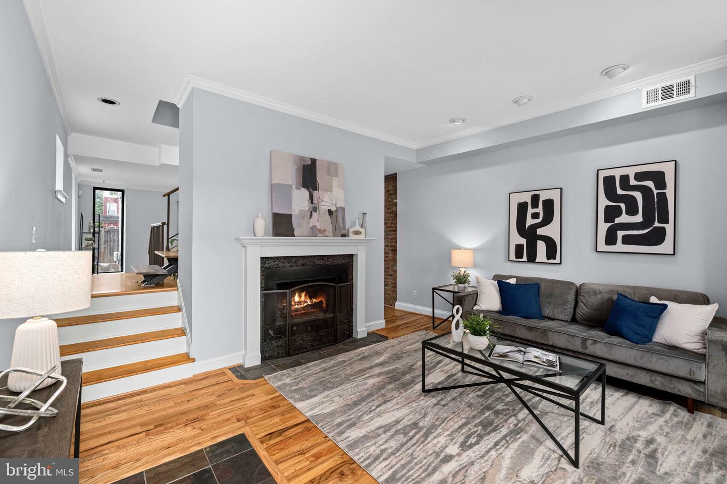 Property Photo:  610 14th Street NE  DC 20002 