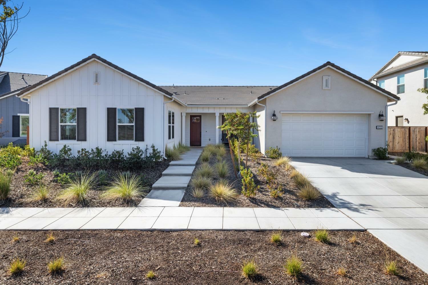 Property Photo:  4222 Little Canyon Drive  CA 93636 