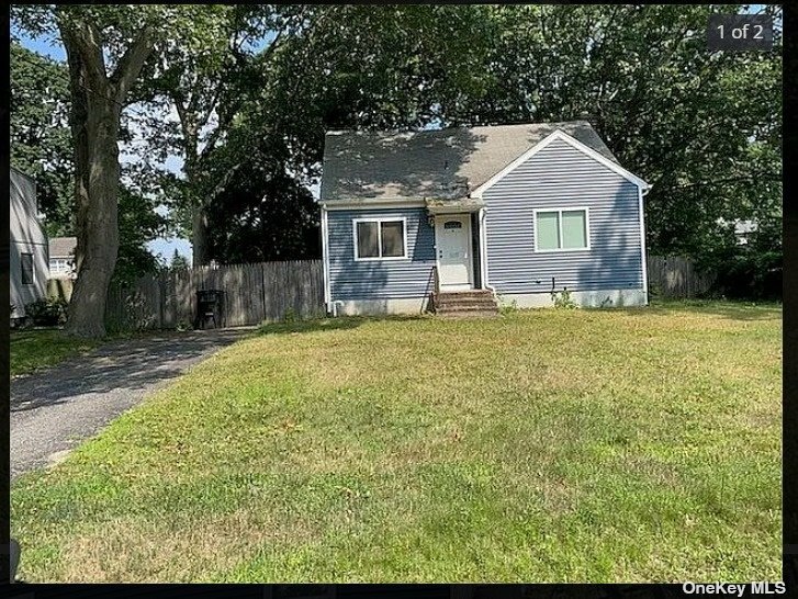 1137 Namdac Avenue  Bay Shore NY 11706 photo