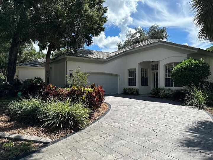 5658 Downham Meadows  Sarasota FL 34235 photo