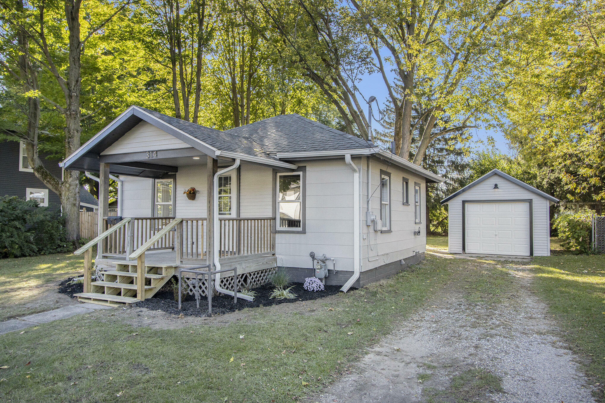 Property Photo:  314 N Douglas Avenue  MI 49093 