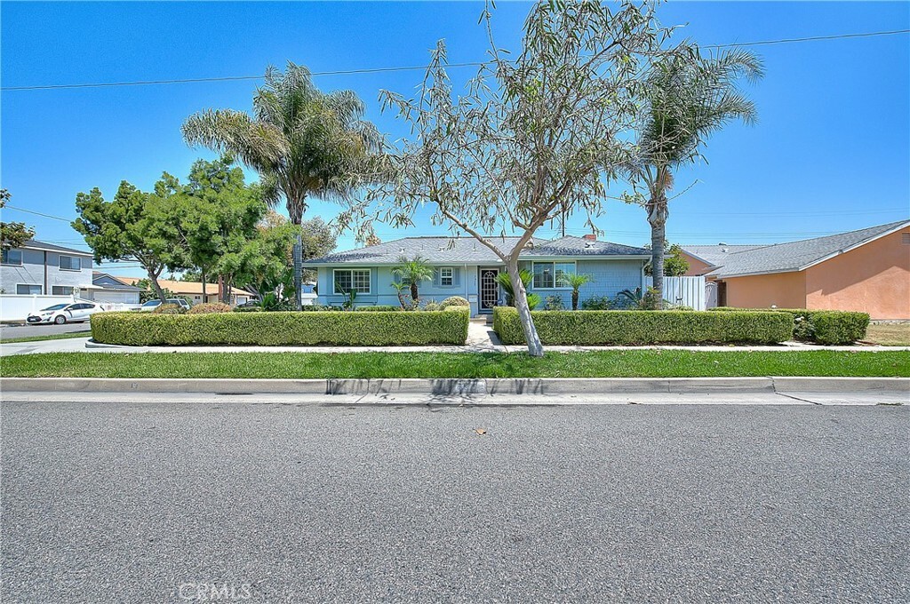 7915 Orchid Drive  Buena Park CA 90620 photo