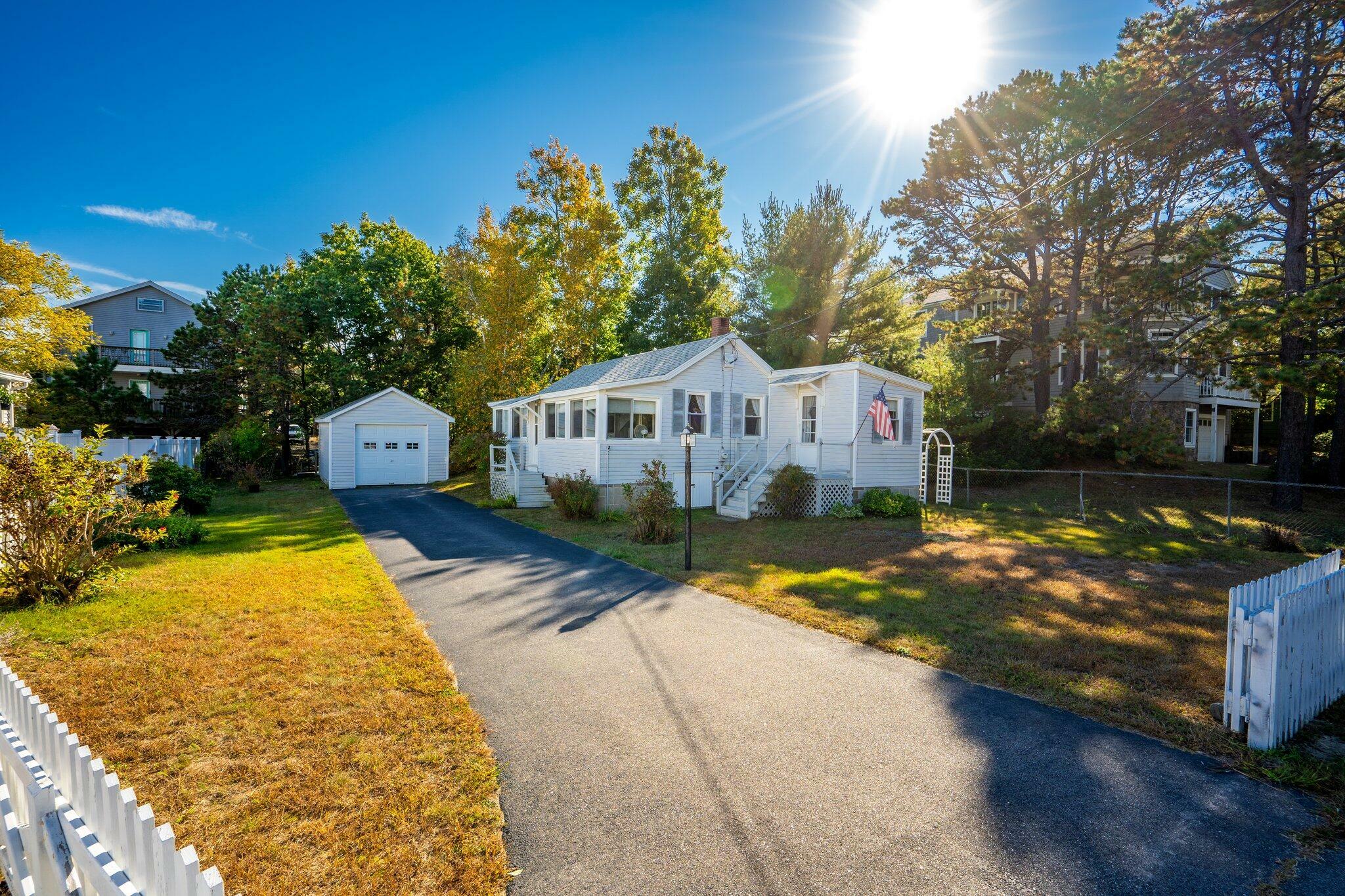 Property Photo:  19 Fairhaven Avenue  ME 04072 