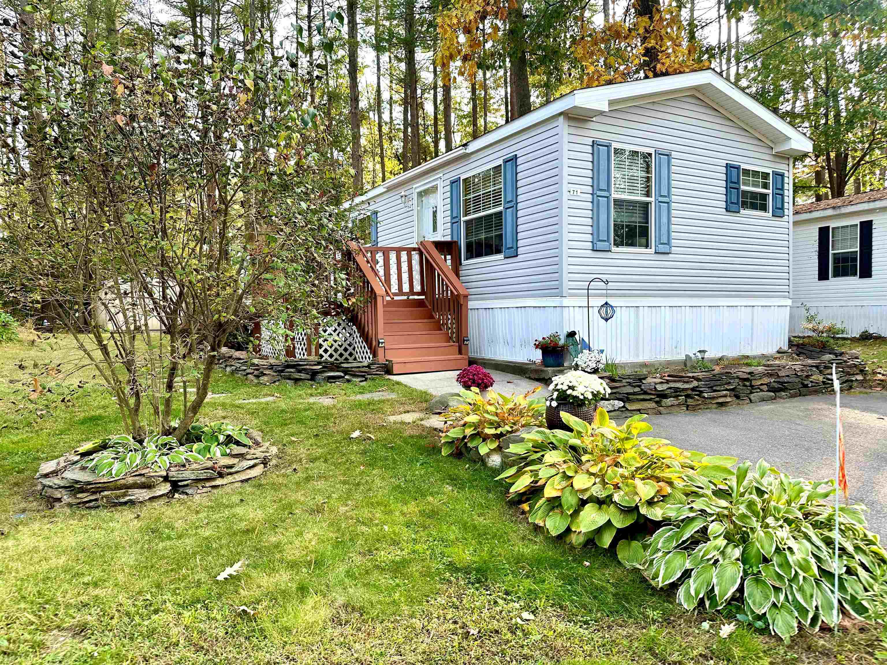 Property Photo:  71 Sparrow Street  NH 03431 