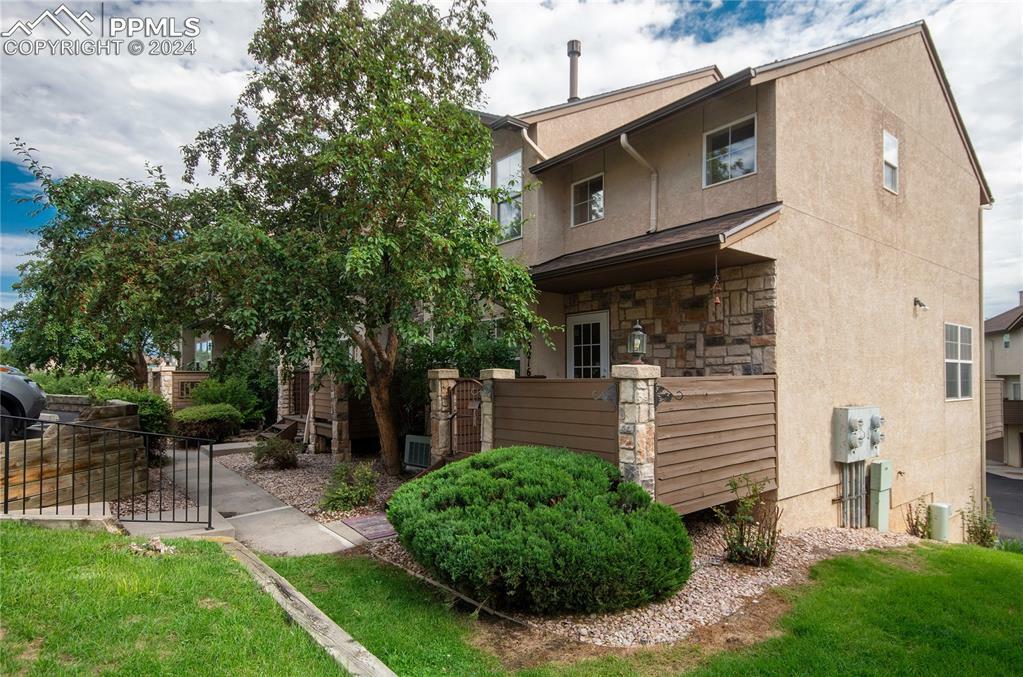 3216 Capstan Way  Colorado Springs CO 80906 photo