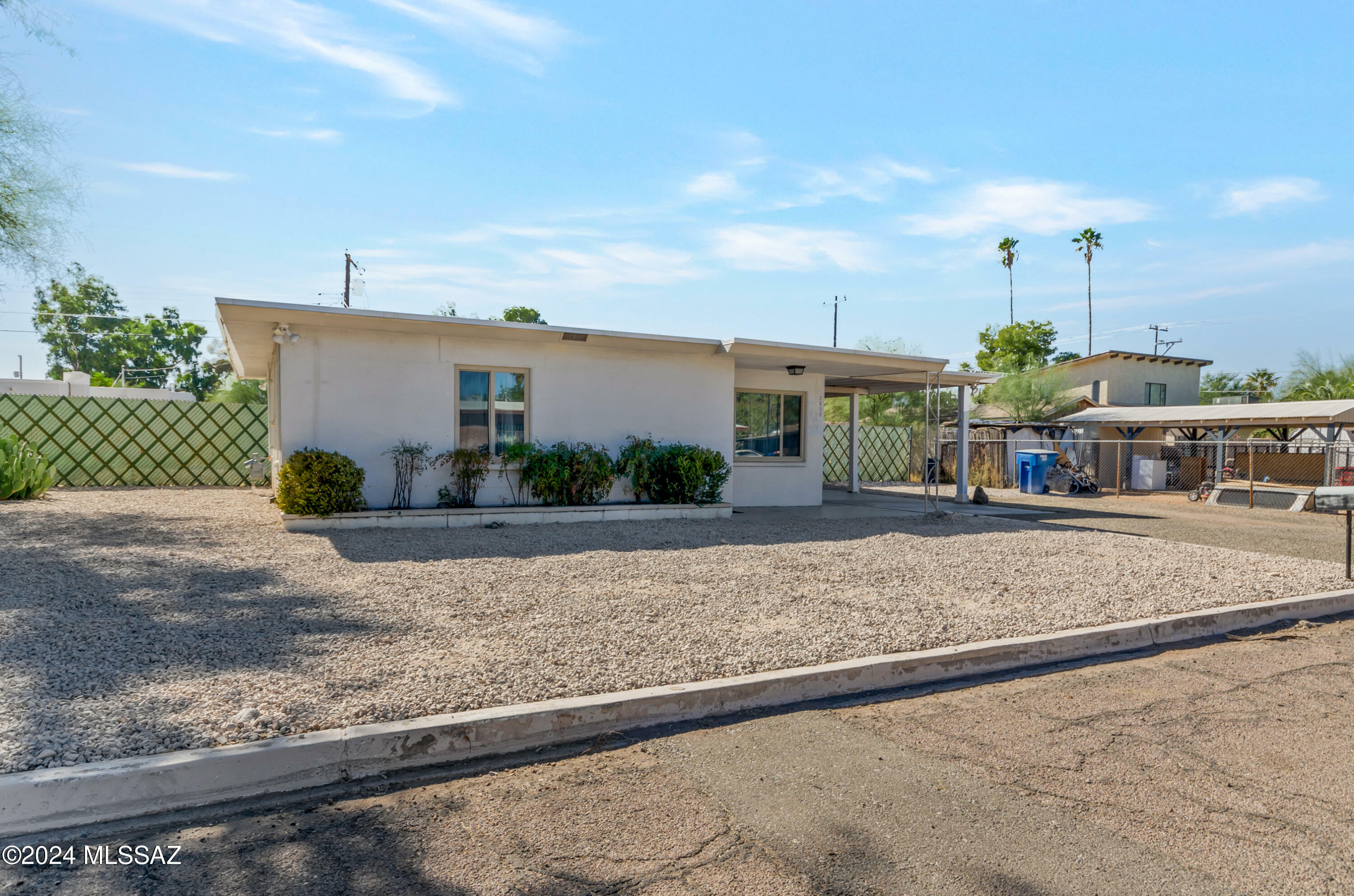 Property Photo:  2626 E Towner Street  AZ 85716 