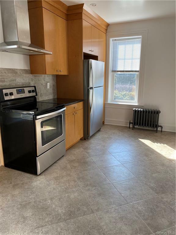 Property Photo:  259 Elwood Avenue  NY 10532 