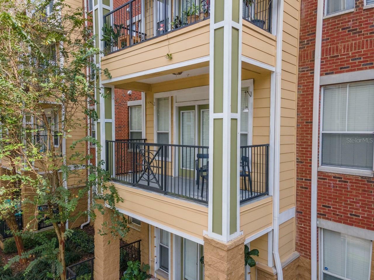 Property Photo: 1185 SW 9th Road 209 FL 32601