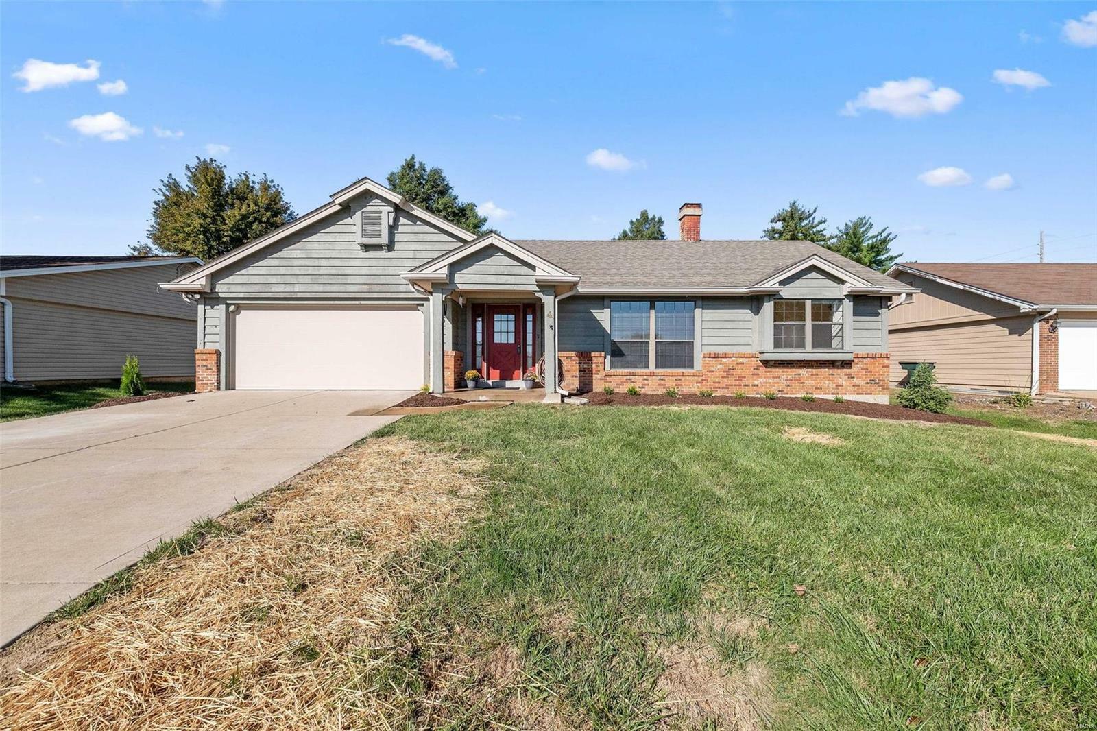 Property Photo:  4 Crescent Hills Drive  MO 63376 