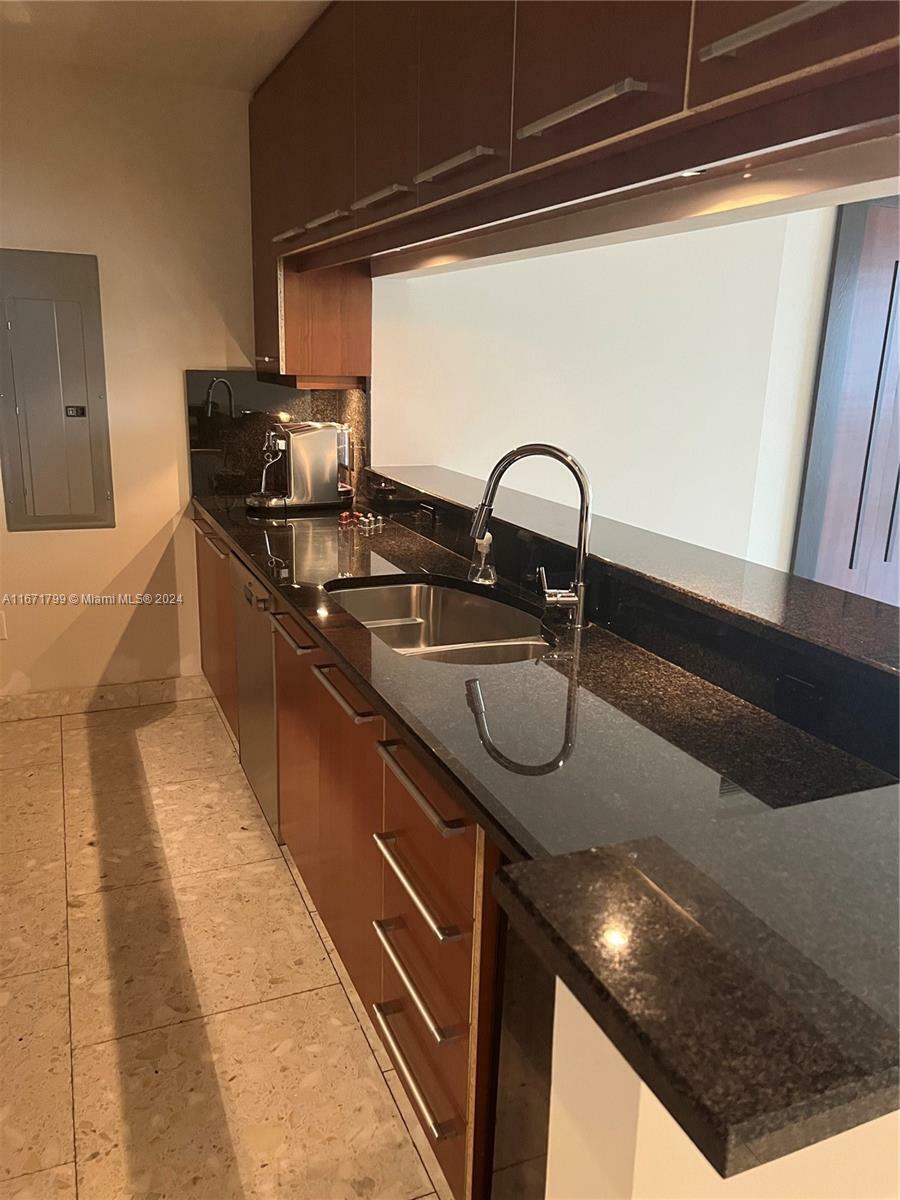 Property Photo:  901 Brickell Key Blvd 1502  FL 33131 