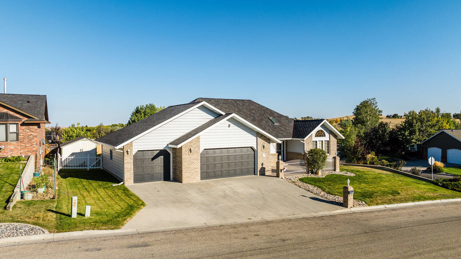 Property Photo: 905 Klondike Drive WY 82834