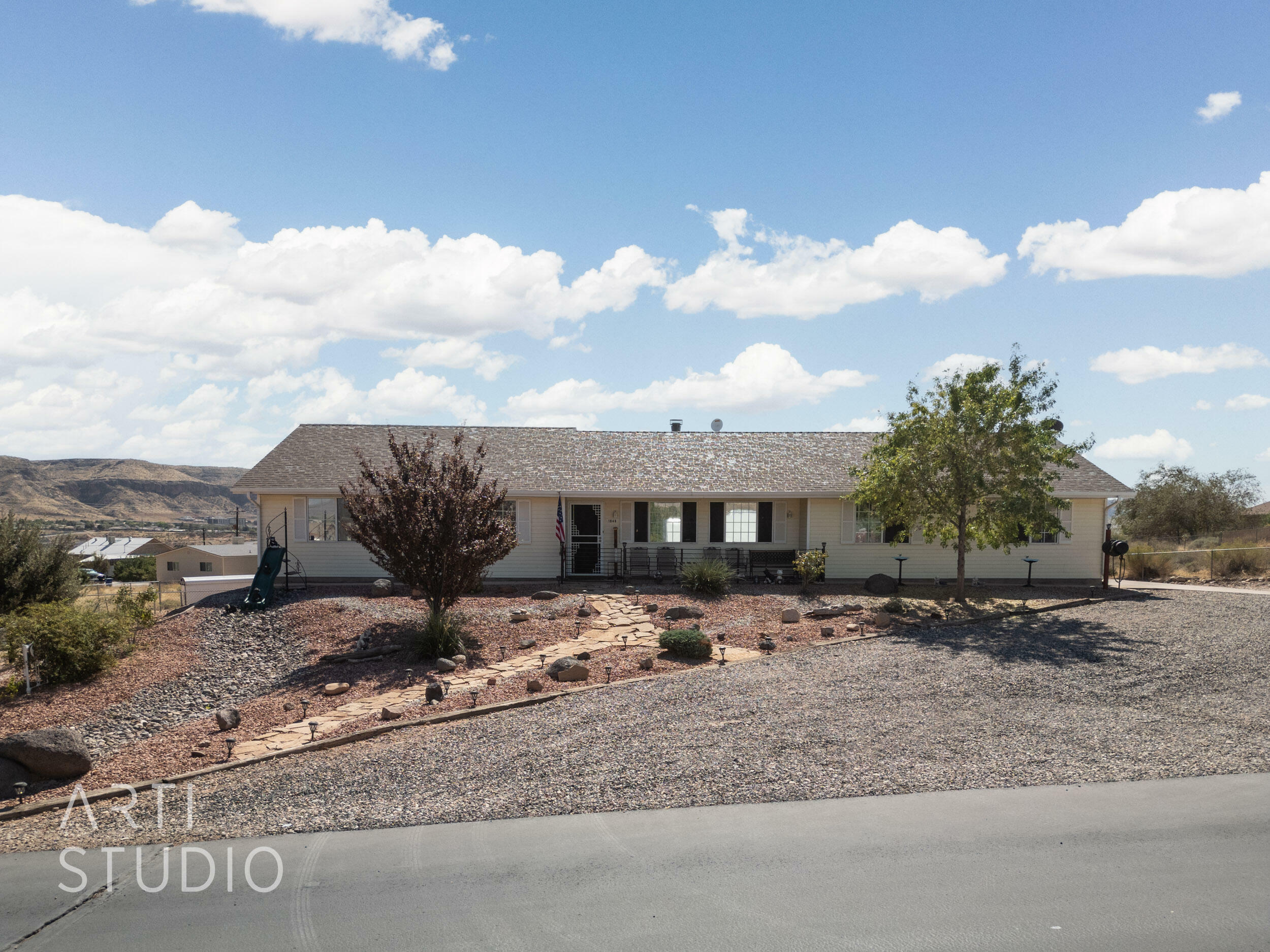 Property Photo:  1545 S Ash Creek Dr  UT 84774 