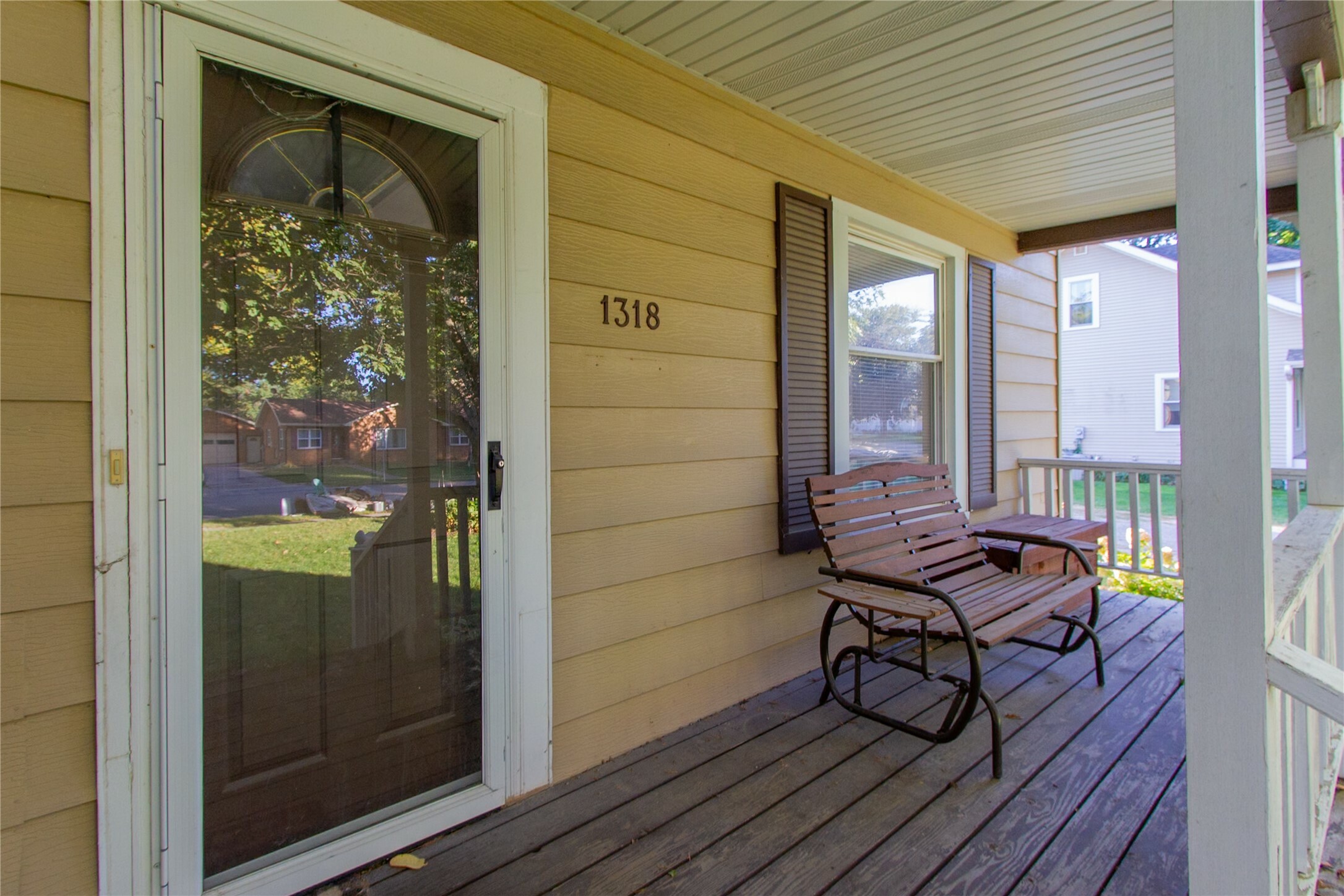 Property Photo:  1318 Main Street  IA 50219 