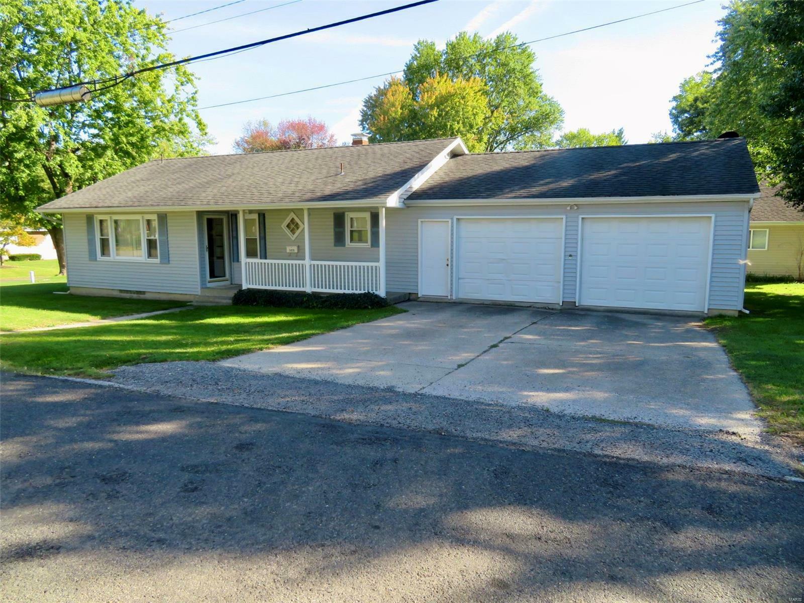 Property Photo:  1418 19th Street  IL 62249 