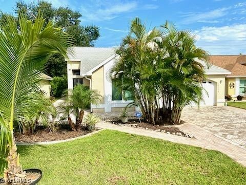 Property Photo:  15298 Cricket Lane  FL 33919 