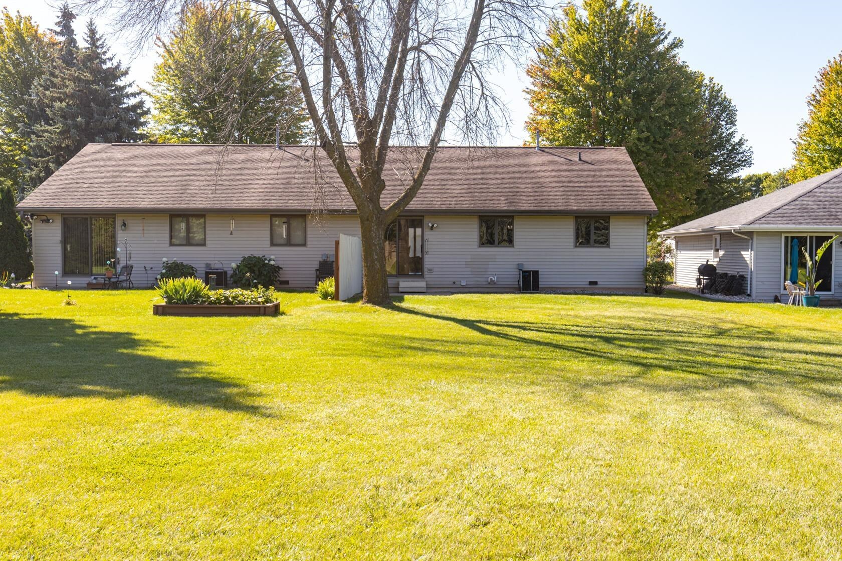 Property Photo:  1322 W Weiland Lane  WI 54914 