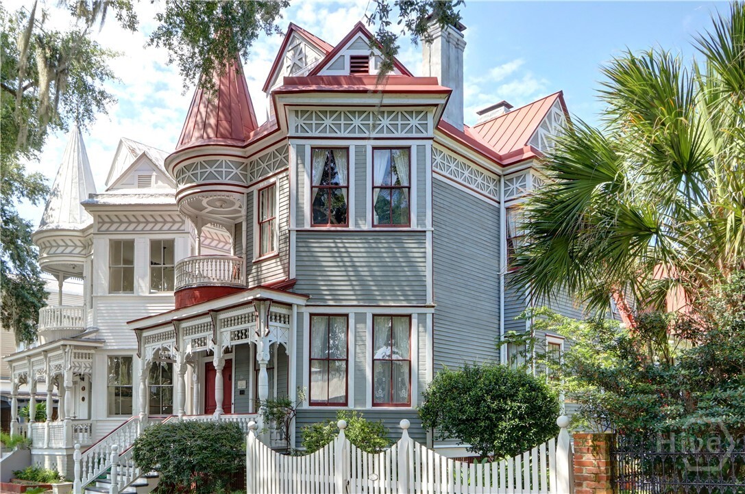 14 W Duffy Street  Savannah GA 31401 photo