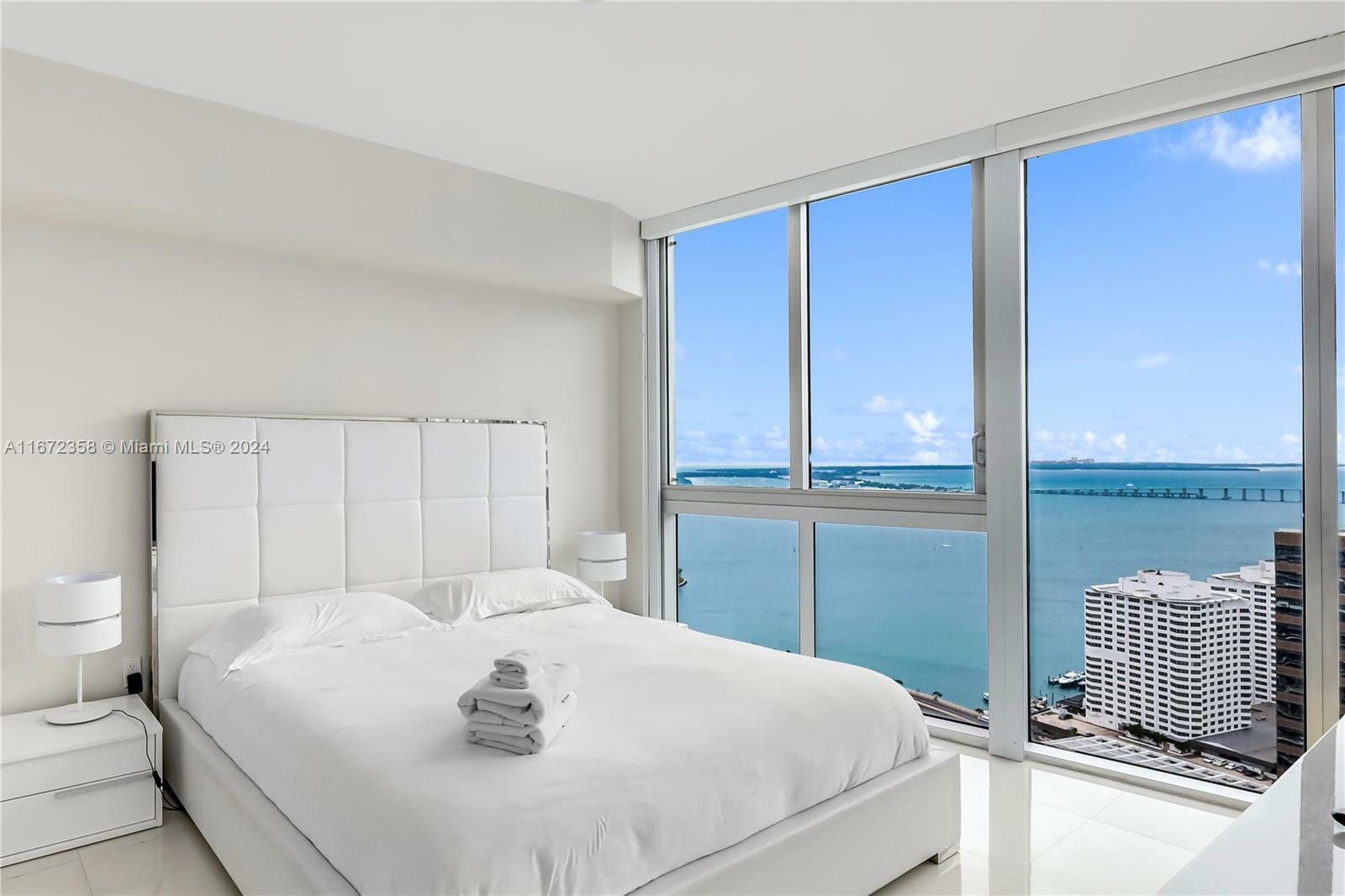 Property Photo:  485 Brickell Ave 3508  FL 33131 