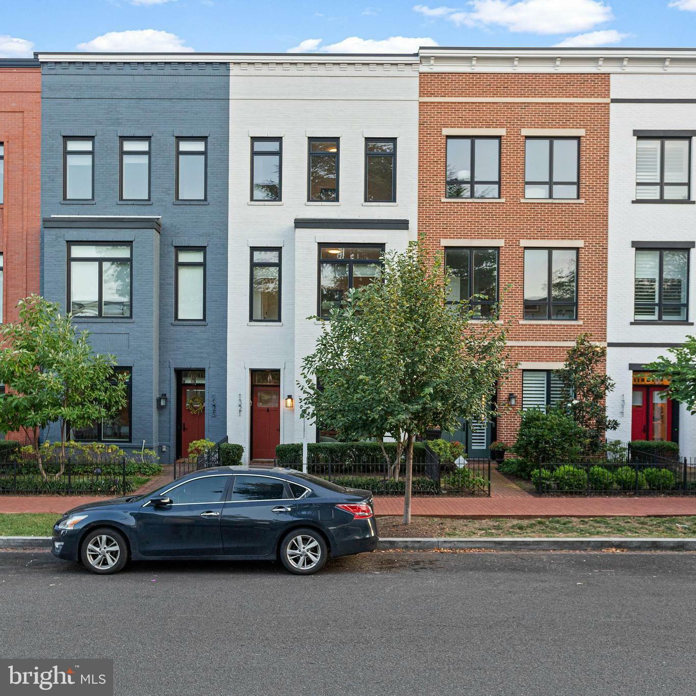 Property Photo:  #1321 D Street SE  DC 20003 