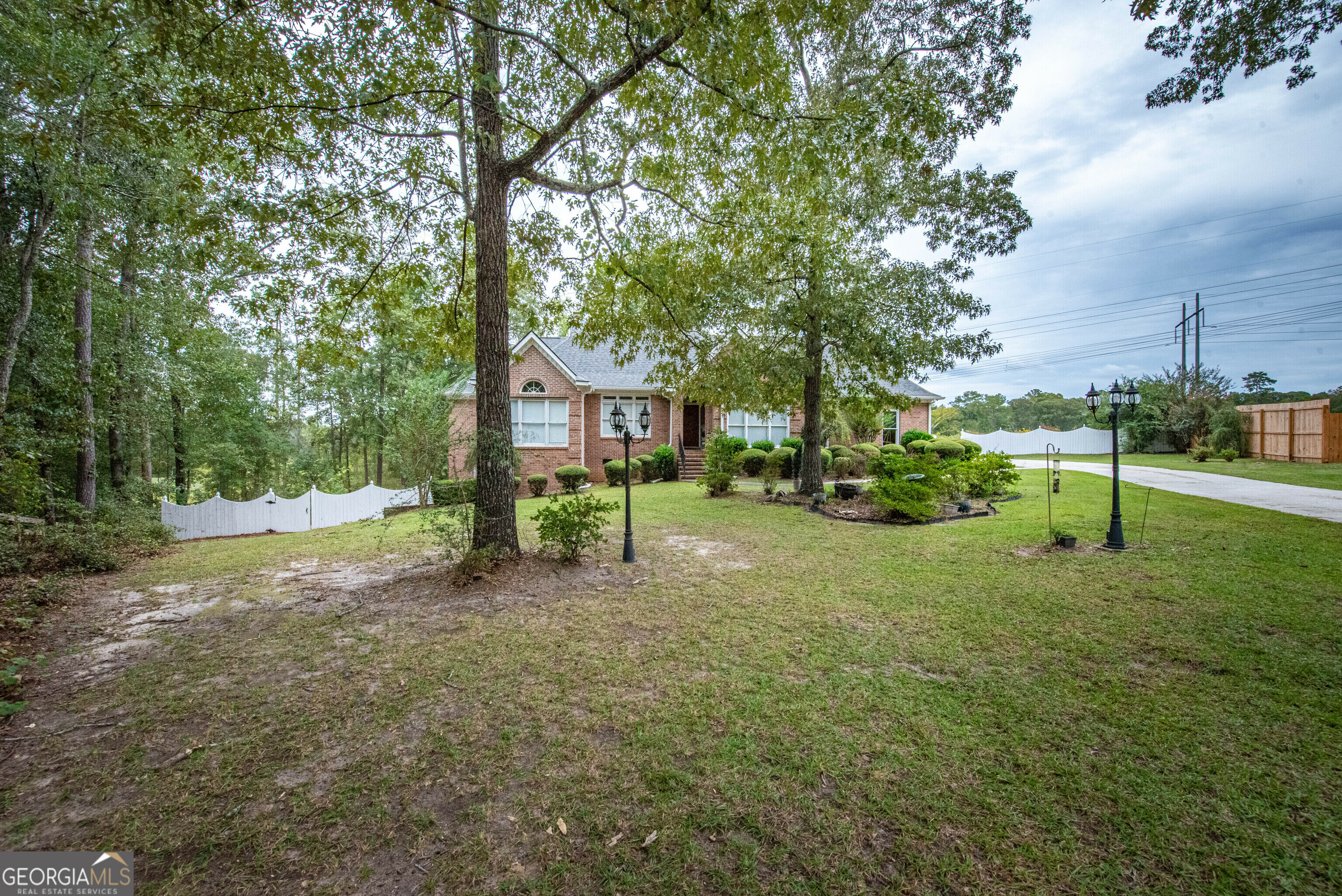 Property Photo:  217 Empire Trail  GA 31088 