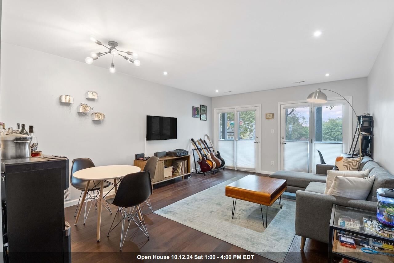 Property Photo:  153 Irvington Ave 102  NJ 07079 