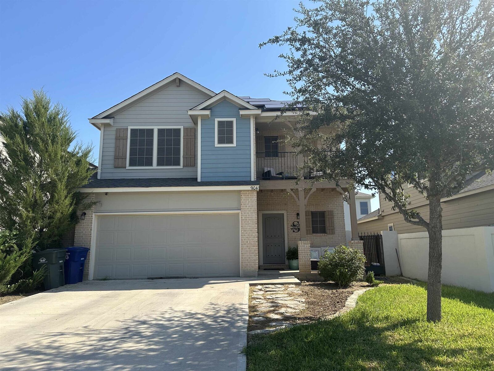 Property Photo:  904 Larvotto Lp.  TX 78045 
