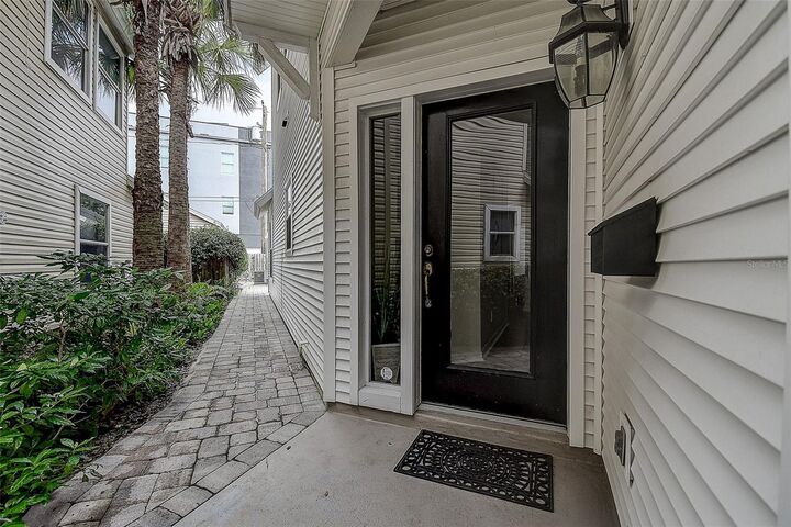 Property Photo:  429 14th Avenue N  FL 33701 