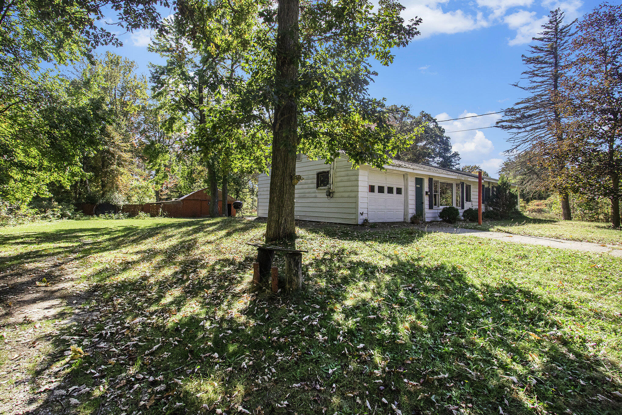 Property Photo:  1515 W Bard Road  MI 49445 